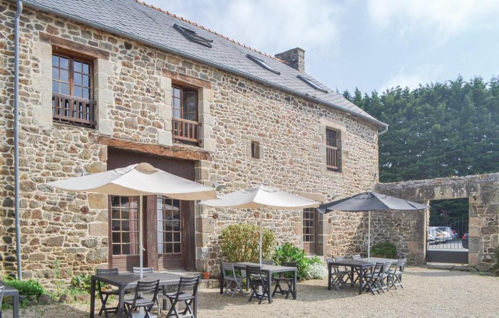 Les 3 Rossignols Villa Taden Exteriör bild